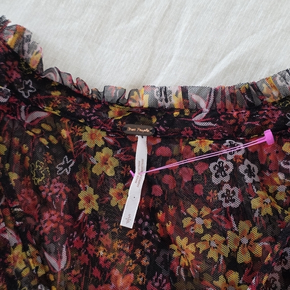 NWOT Free People Twyla Smocked Floral Mesh Top, Size Petite Small - Picture 12 of 14